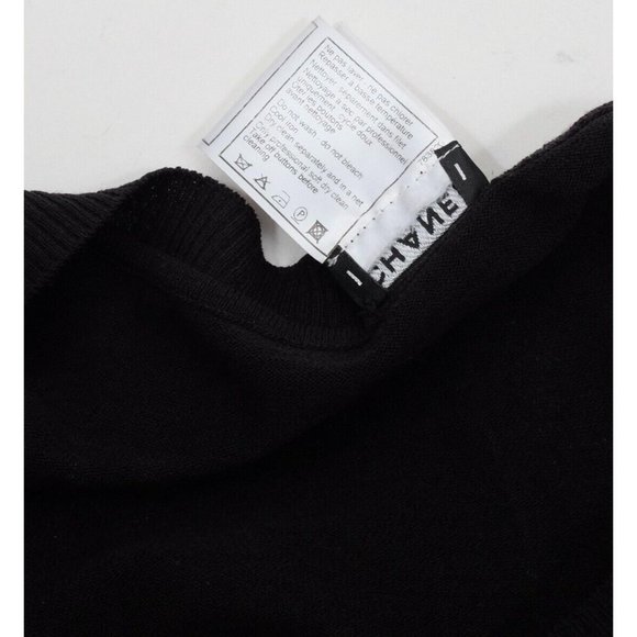 08A Chanel 38 US 6 sweater top black attached white cuffs - Picture 7 of 7